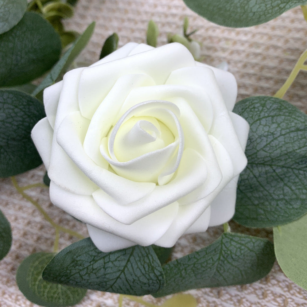 1pc/3pcs, 70'' Long Faux Eucalyptus Garland With White Rose Flowers, 5.9FT/180cm Silvery Dollar Eucalyptus Leaves Gypsophila Garland, Artificial Greenery Vines For Wedding Party Mantle Table Runner Home Party Outdoor Decor Wedding Decor - Originalsgroup