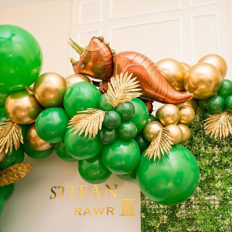 105pcs Dinosaur Balloons Garland Kit for Birthdays Baby Showers Decoration and comes with T Rex, Velociraptor, Brontosaurus - Originalsgroup