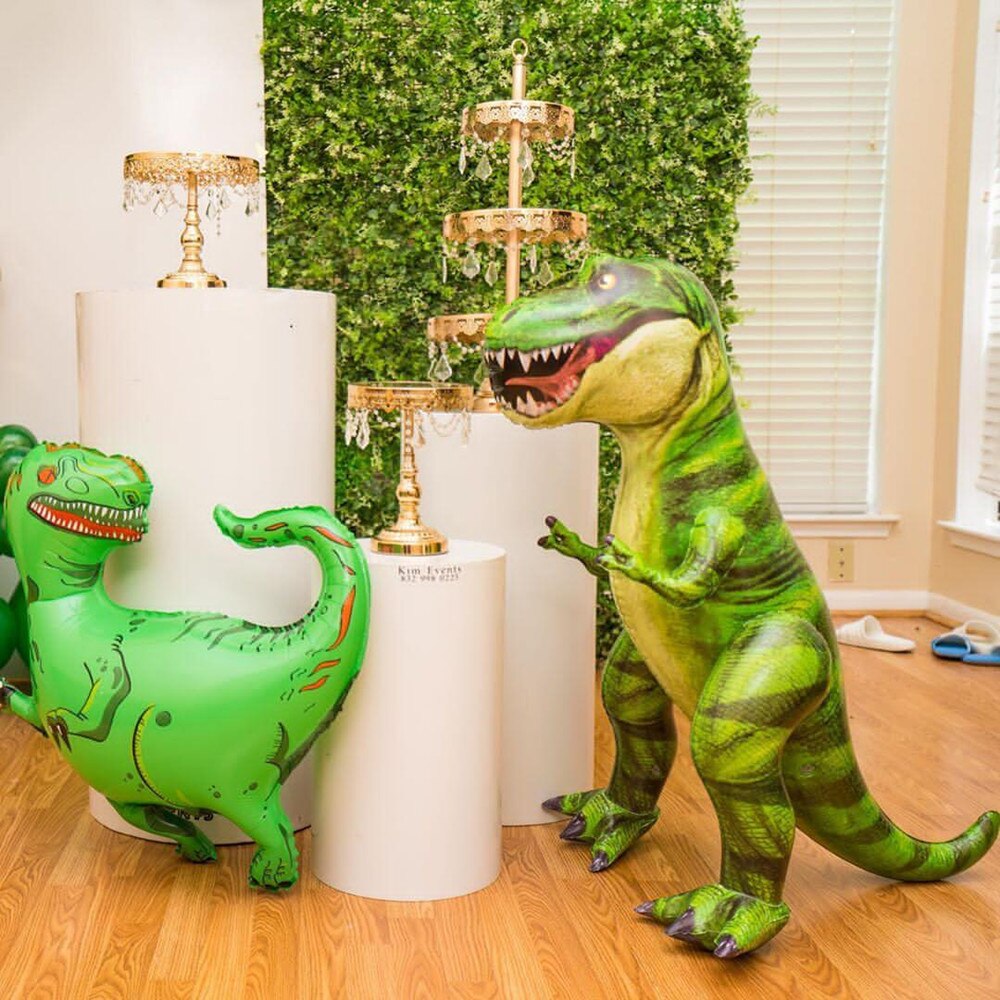 105pcs Dinosaur Balloons Garland Kit for Birthdays Baby Showers Decoration and comes with T Rex, Velociraptor, Brontosaurus - Originalsgroup
